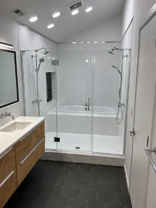 Hawaiian Construction LLC