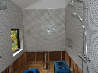 Hawaiian Construction LLC