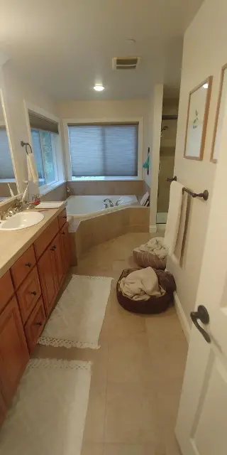Hawaiian Construction LLC