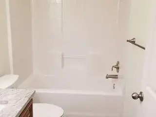 Hawaiian Construction LLC
