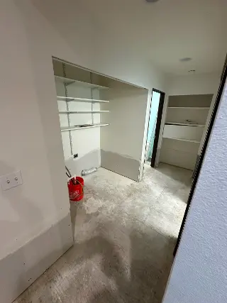Hawaiian Construction LLC